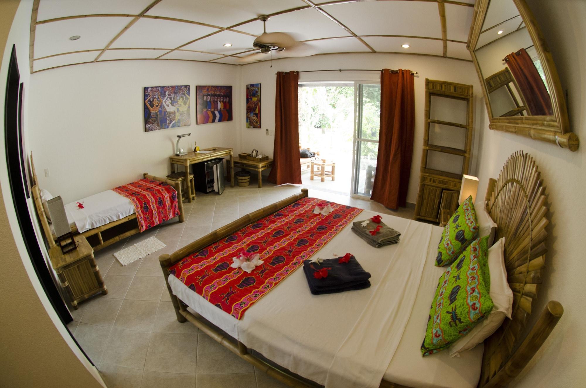 Dolphin House Resort Moalboal Eksteriør bilde