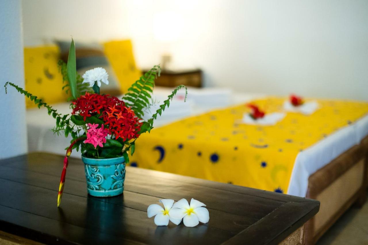 Dolphin House Resort Moalboal Eksteriør bilde