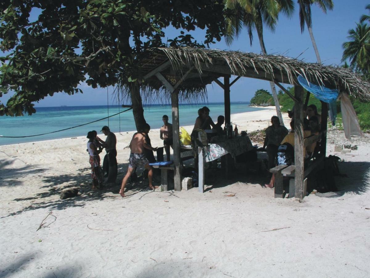 Dolphin House Resort Moalboal Eksteriør bilde